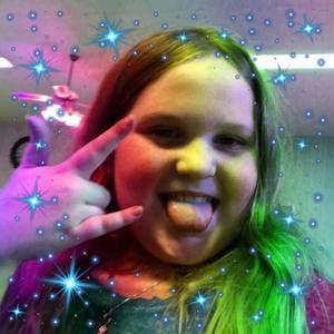 Meet your Posher, Alaina